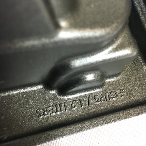 NORDIC WARE Vtg Car Automobile Cake Muffin Pan EUC - Picture 11 of 12